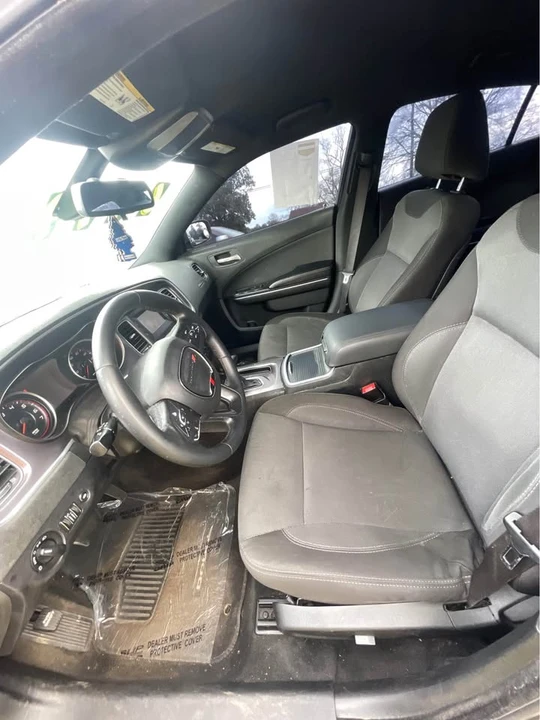2015 Dodge Charger 7th Gen - Image 7 of 10