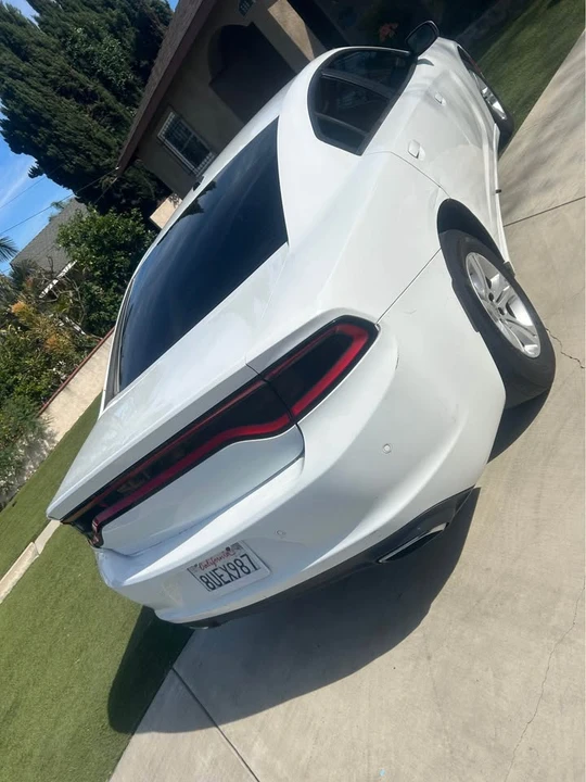 2015 Dodge Charger 7th Gen - Image 9 of 15
