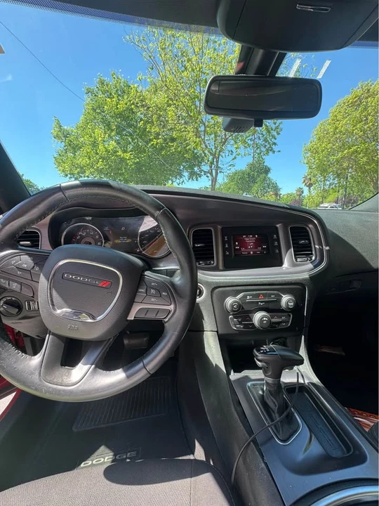 2015 Dodge Charger 7th Gen - Image 14 of 20