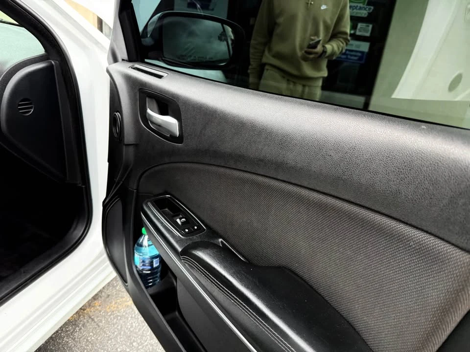 2015 Dodge Charger 7th Gen - Image 13 of 14