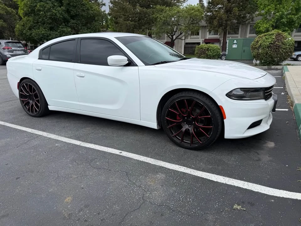 2015 Dodge Charger 7th Gen - Image 2 of 14