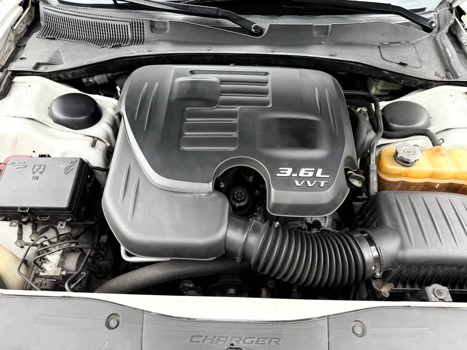 2015 Dodge Charger 7th Gen - Image 14 of 14