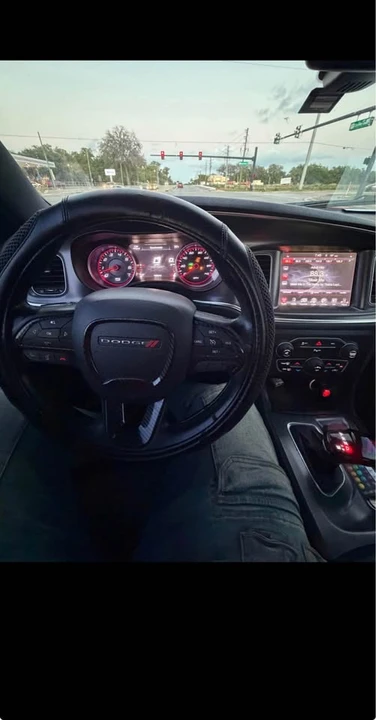 2015 Dodge Charger 7th Gen - Image 6 of 6