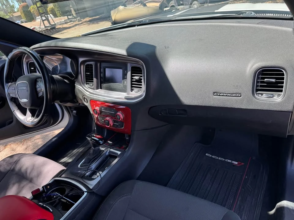 2015 Dodge Charger 7th Gen - Image 6 of 8