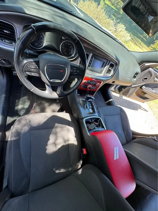 2015 Dodge Charger 7th Gen - Image 5 of 8