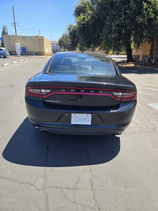 2015 Dodge Charger 7th Gen - Image 2 of 16