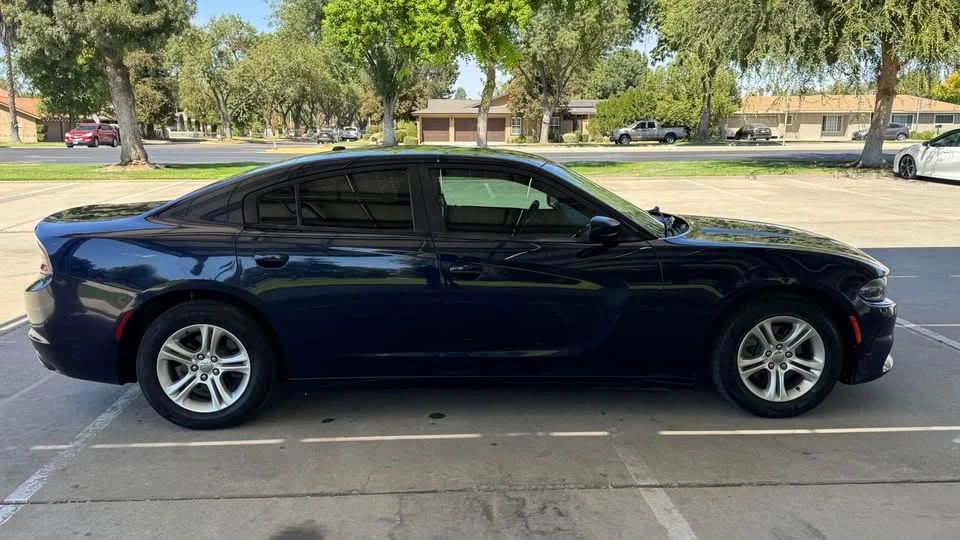 2015 Dodge Charger 7th Gen - Image 6 of 12