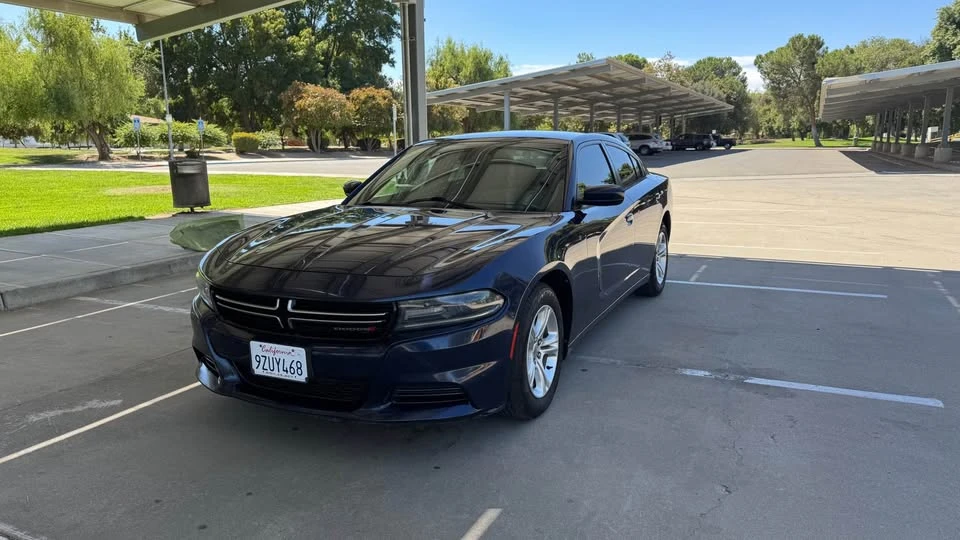 2015 Dodge Charger 7th Gen - Image 2 of 12