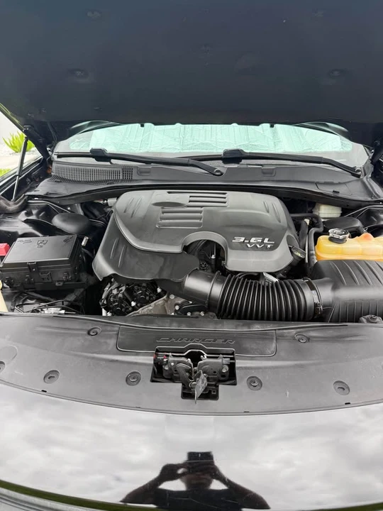 2015 Dodge Charger 7th Gen - Image 11 of 13