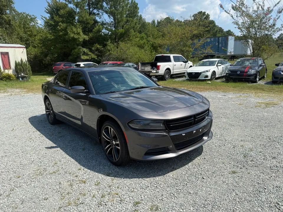 2015 Dodge Charger 7th Gen - Image 9 of 16