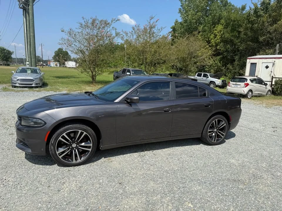 2015 Dodge Charger 7th Gen - Image 6 of 16