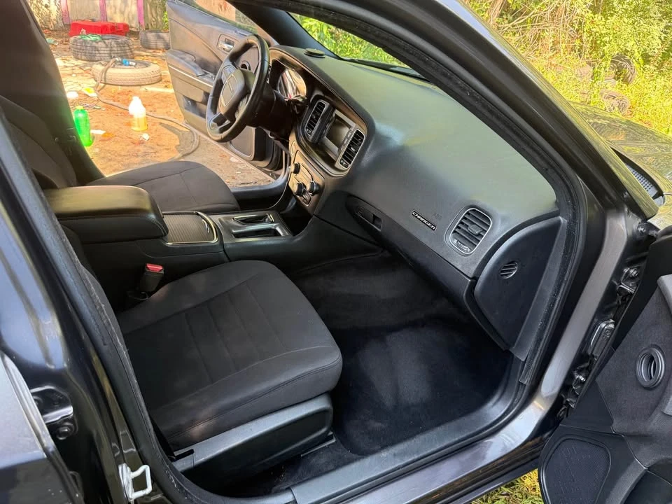 2015 Dodge Charger 7th Gen - Image 15 of 16