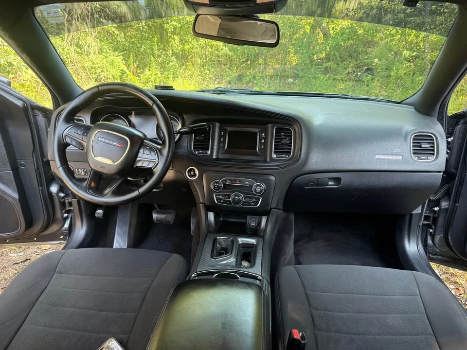2015 Dodge Charger 7th Gen - Image 13 of 16