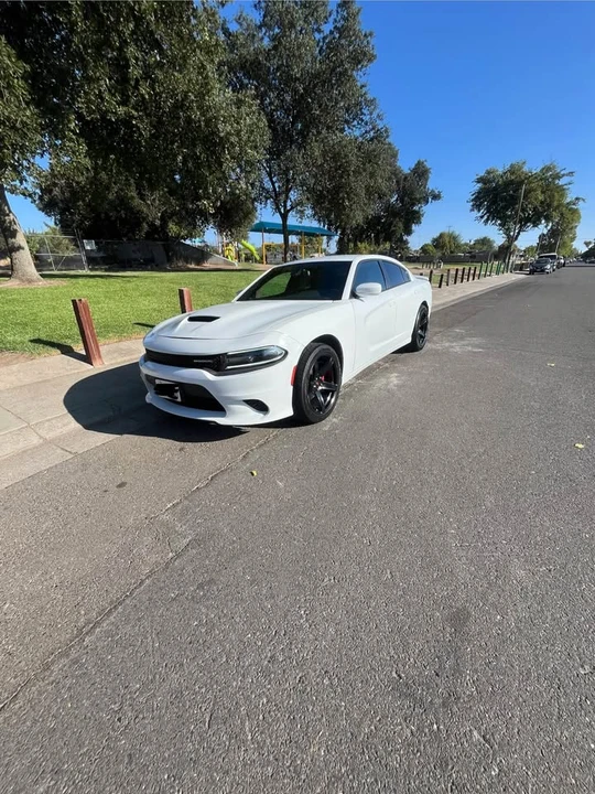2015 Dodge Charger 7th Gen - Image 3 of 9