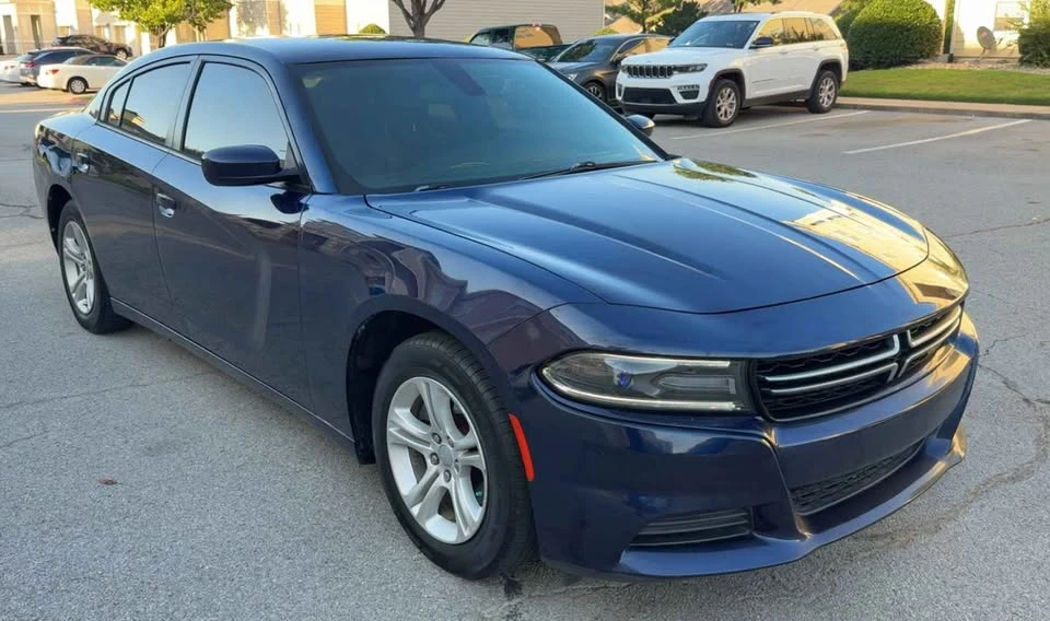 2015 Dodge Charger 7th Gen - Image 10 of 19