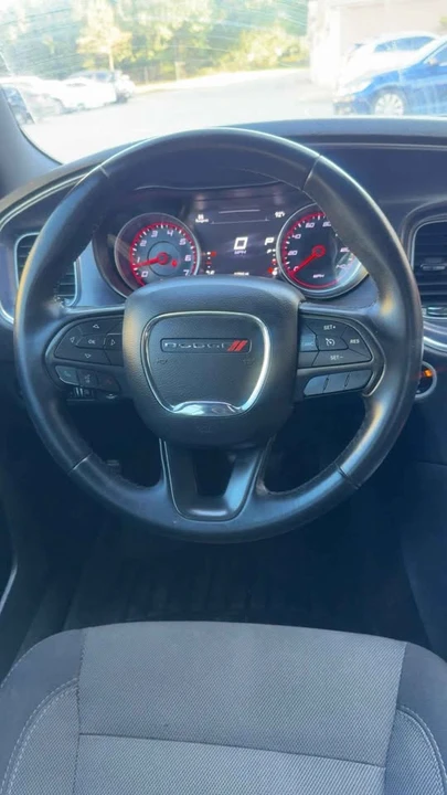 2015 Dodge Charger 7th Gen - Image 3 of 19