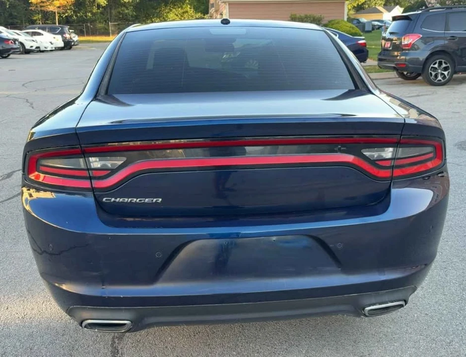 2015 Dodge Charger 7th Gen - Image 19 of 19