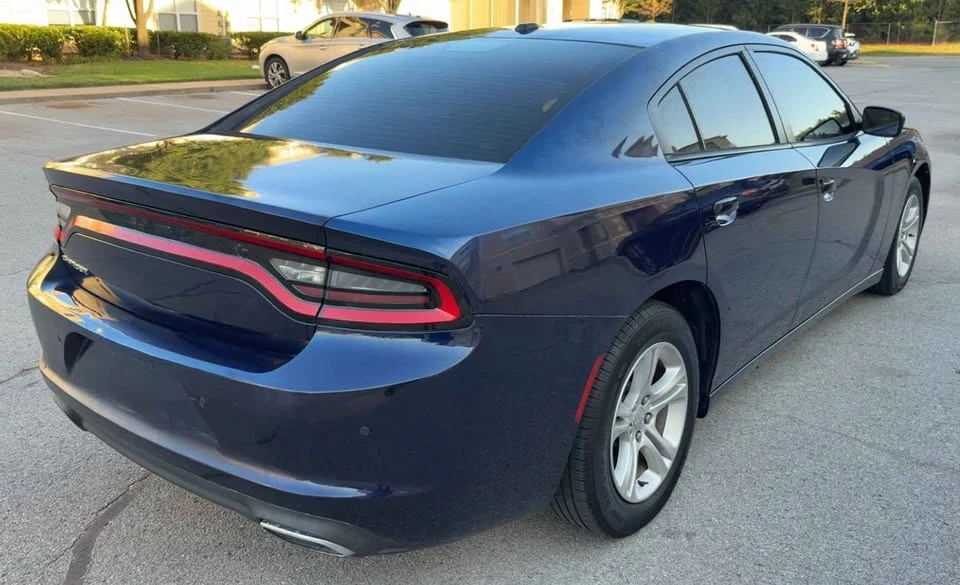 2015 Dodge Charger 7th Gen - Image 14 of 19