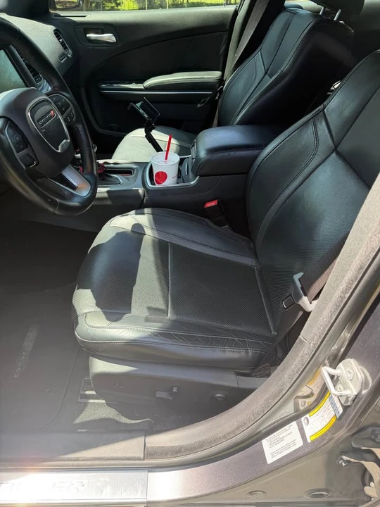 2015 Dodge Charger 7th Gen - Image 7 of 10