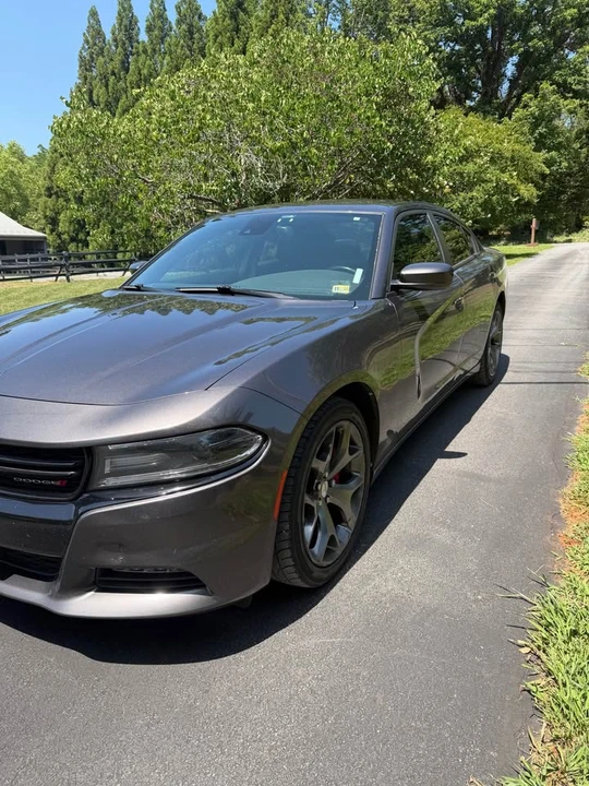 2015 Dodge Charger 7th Gen - Image 2 of 10