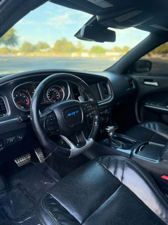 2015 Dodge Charger SRT Hellcat 7th Gen - Image 8 of 13
