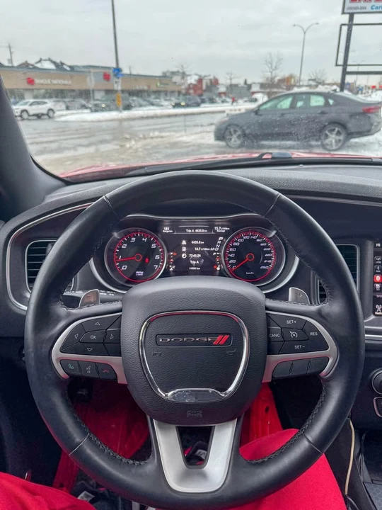 2015 Dodge Charger 7th Gen - Image 12 of 17