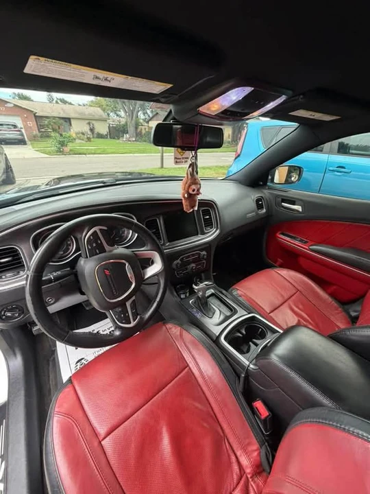 2015 Dodge Charger 7th Gen - Image 3 of 8