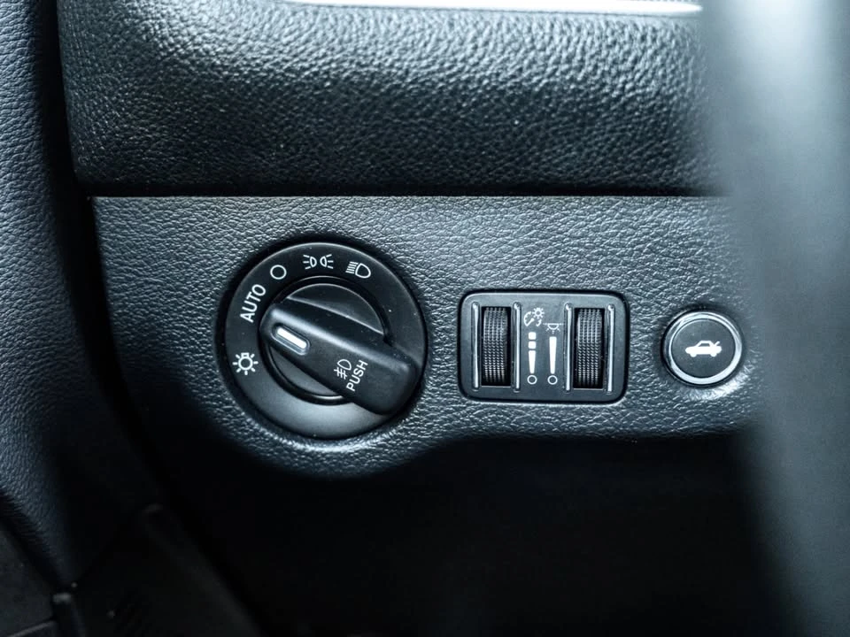2015 Dodge Challenger SRT8 & 392 3rd Gen - Image 13 of 16