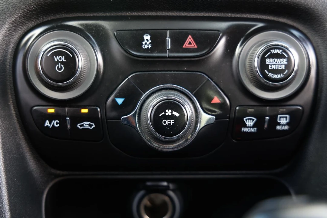 2015 Dodge Dart PF - Image 30 of 31