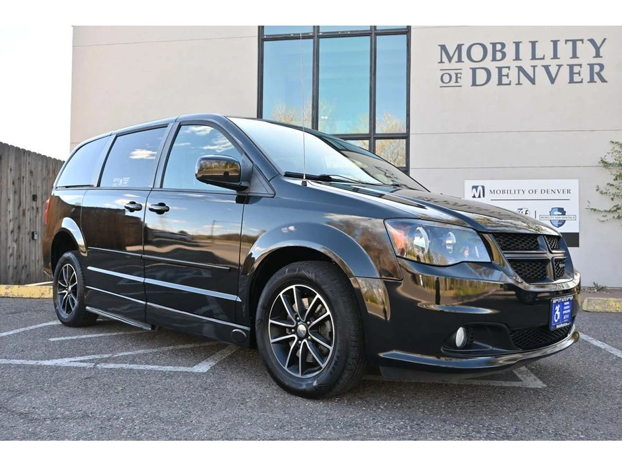 2015 Dodge Caravan - Image 3 of 21