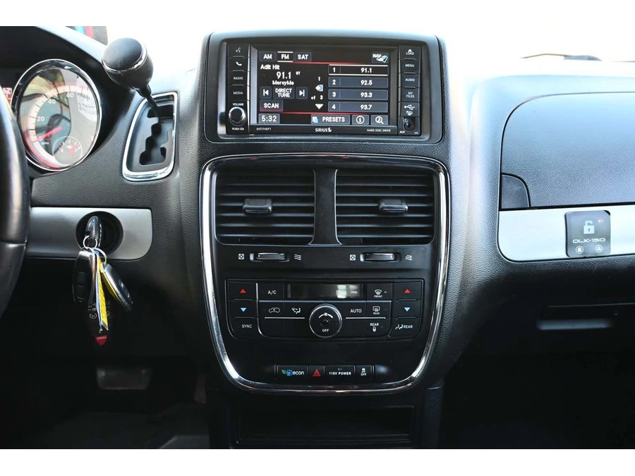 2015 Dodge Caravan - Image 21 of 21