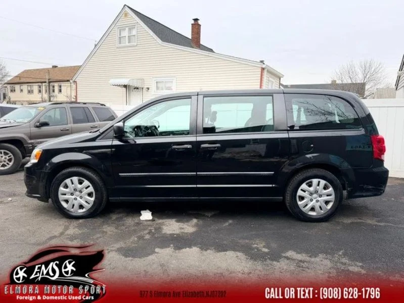 2015 Dodge Caravan - Image 4 of 12