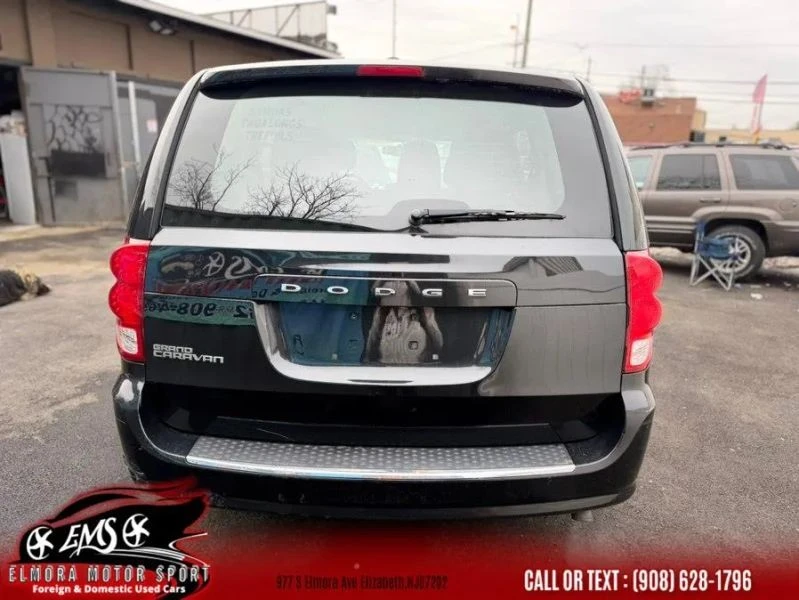 2015 Dodge Caravan - Image 6 of 12