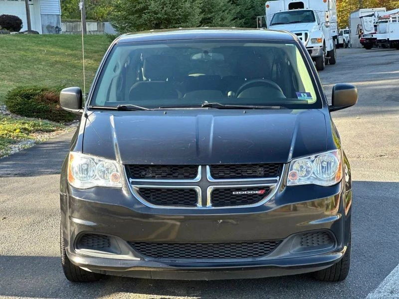 2015 Dodge Caravan - Image 3 of 12