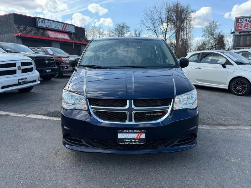 2015 Dodge Caravan - Image 2 of 12