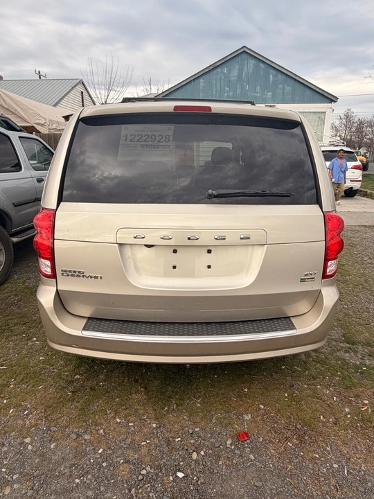 2015 Dodge Caravan - Image 5 of 19