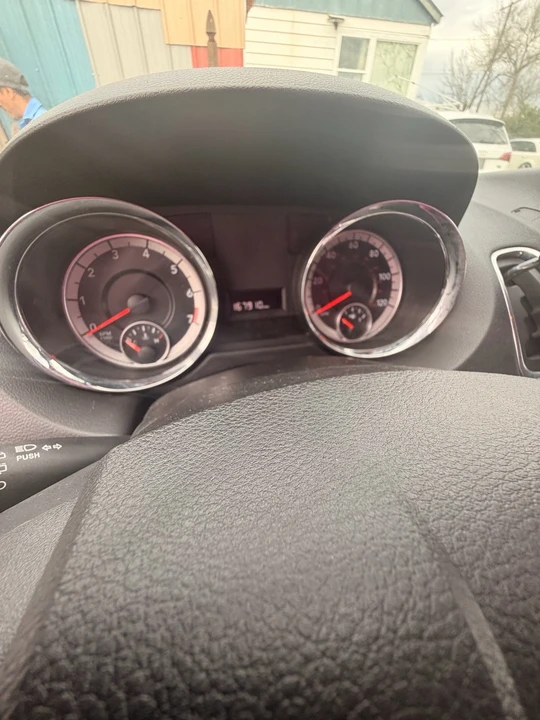 2015 Dodge Caravan - Image 15 of 19