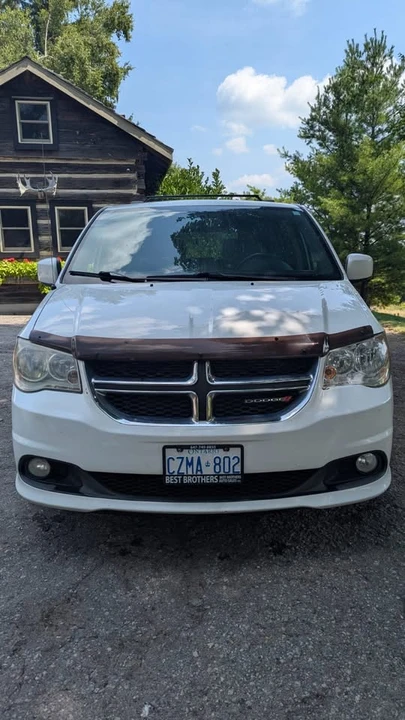 2015 Dodge Caravan - Image 3 of 12