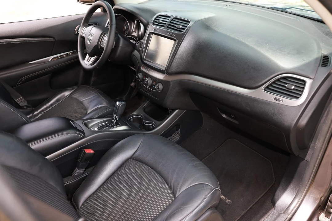 2015 Dodge Journey - Image 18 of 21