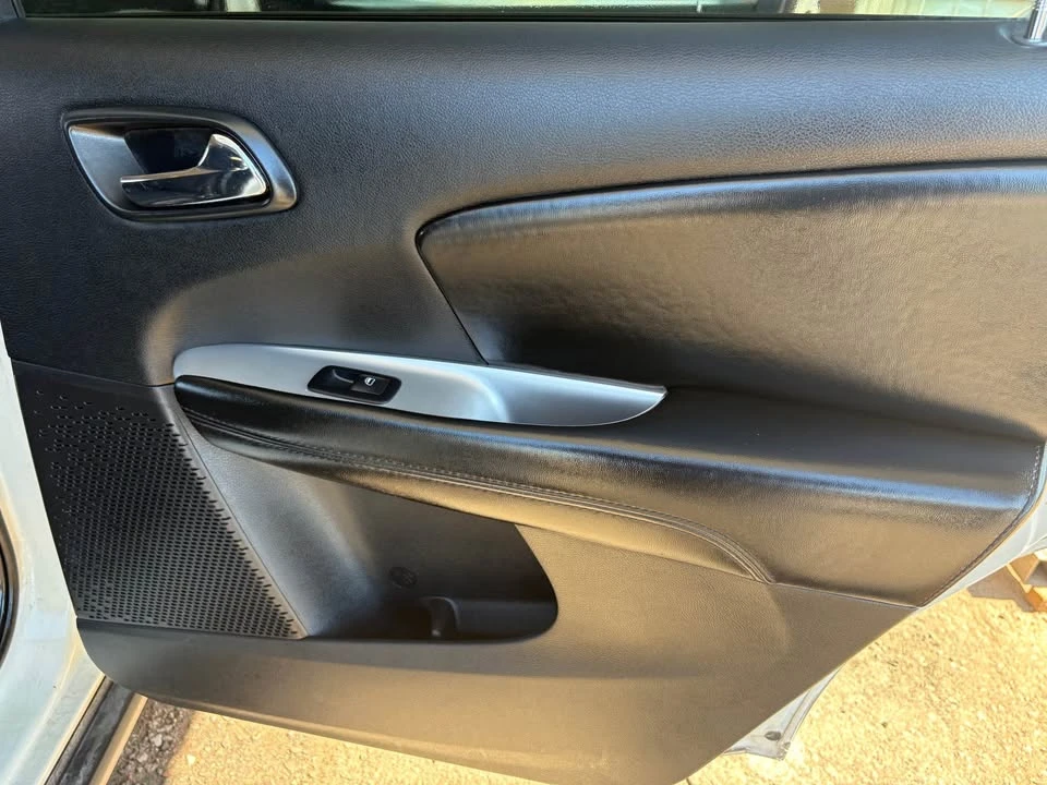 2015 Dodge Journey - Image 16 of 20
