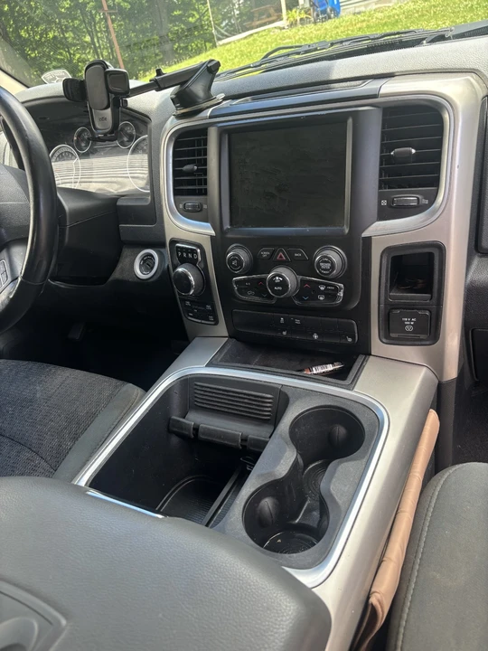2015 Dodge Ram 4th Gen - Image 16 of 22