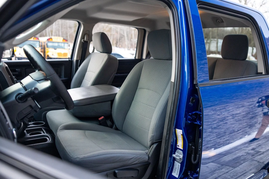 2015 Ram 1500 1st Gen - Image 28 of 31