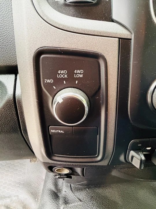 2015 Dodge Ram - Image 24 of 28