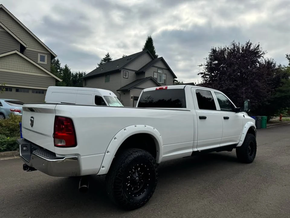 2015 Ram Heavy Duty - Image 5 of 19