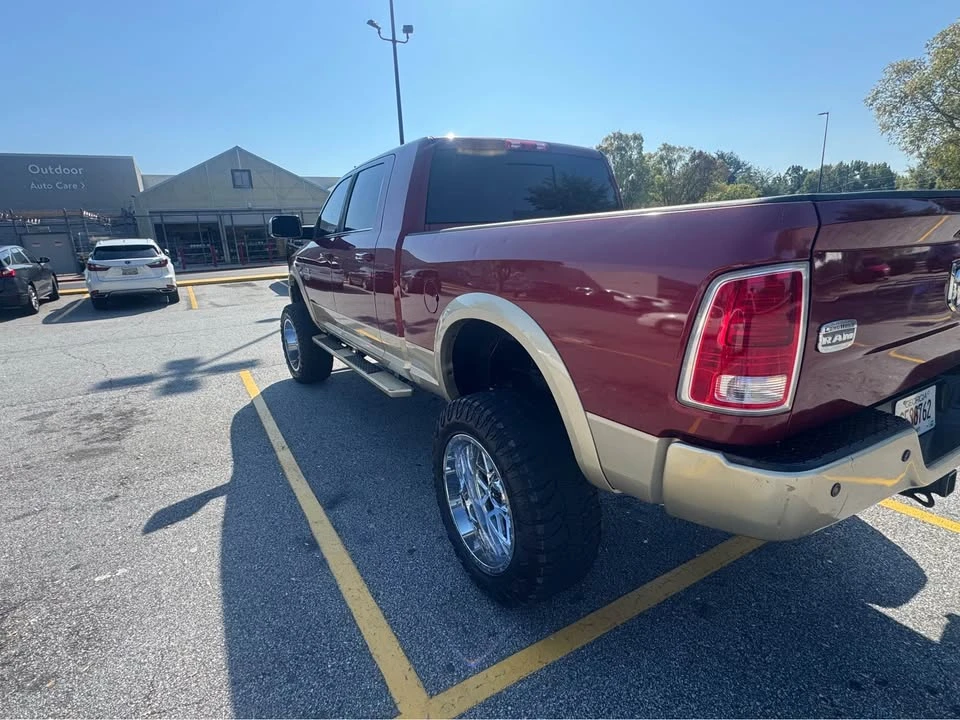 2015 Ram 3500 - Image 11 of 12