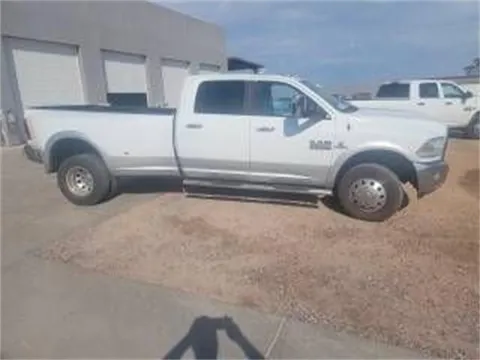 2015 Dodge Ram 3500 Laramie Crew Cab