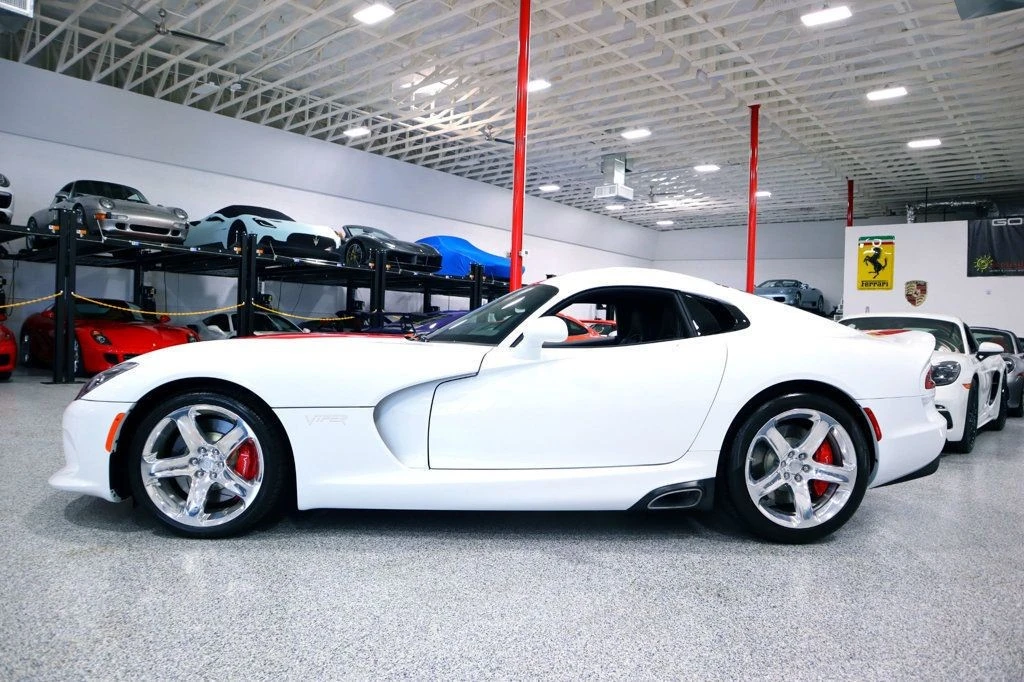 2015 Dodge Viper 5th Gen - Image 3 of 12