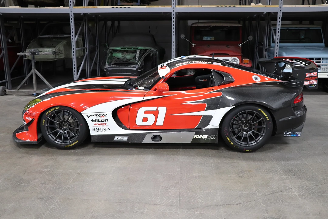 2015 Dodge Viper 5th Gen - Image 3 of 31