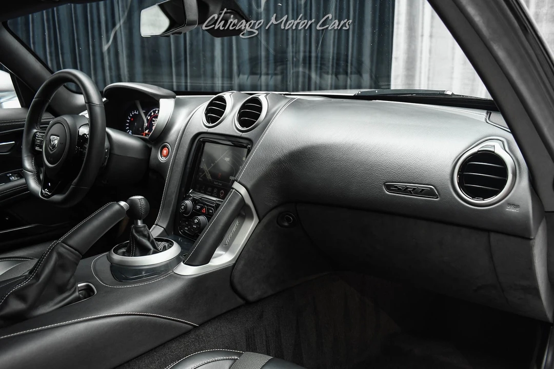 2015 Dodge Viper 5th Gen - Image 21 of 31