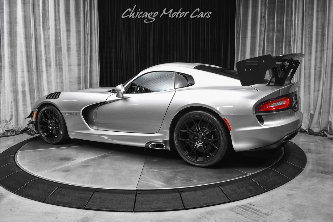 2015 Dodge Viper 5th Gen - Image 3 of 31